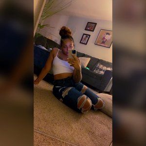 Meet your Posher, Caprice